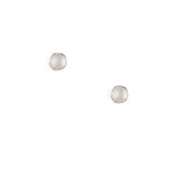 Sarah Richardson - Medium Silver Pod Studs